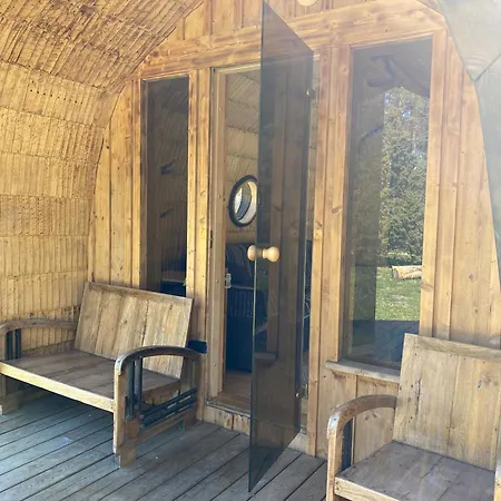 Casa de Férias Jes Beachhouse - Merelaehedane Majade Kompleks Kalana